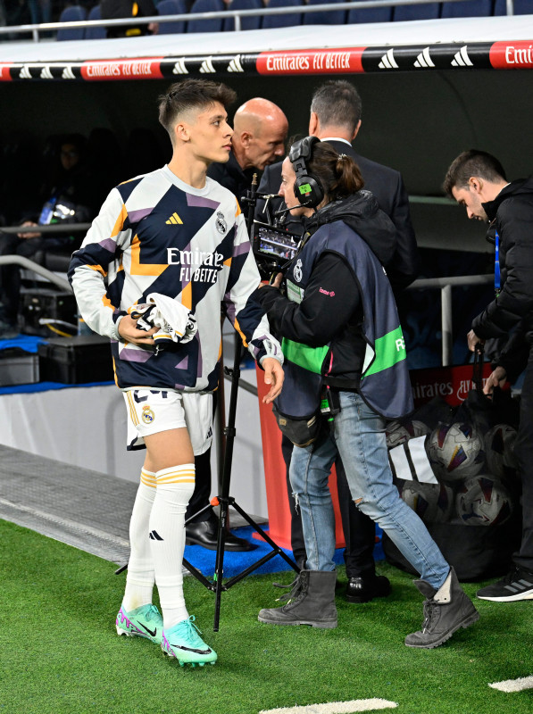 Arda Güler sakatlandı fatura o isme kesildi! Real Madrid’den kovuldu!