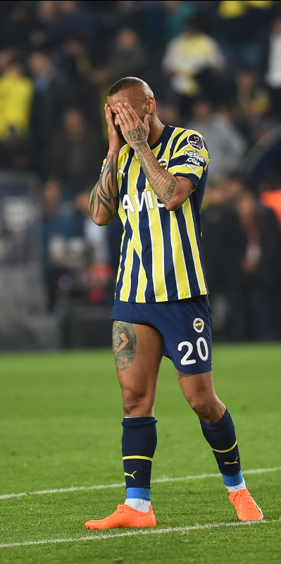Büyük pişmanlık! Fenerbahçe’den ayrıldı yedek kulübesine hapsoldu