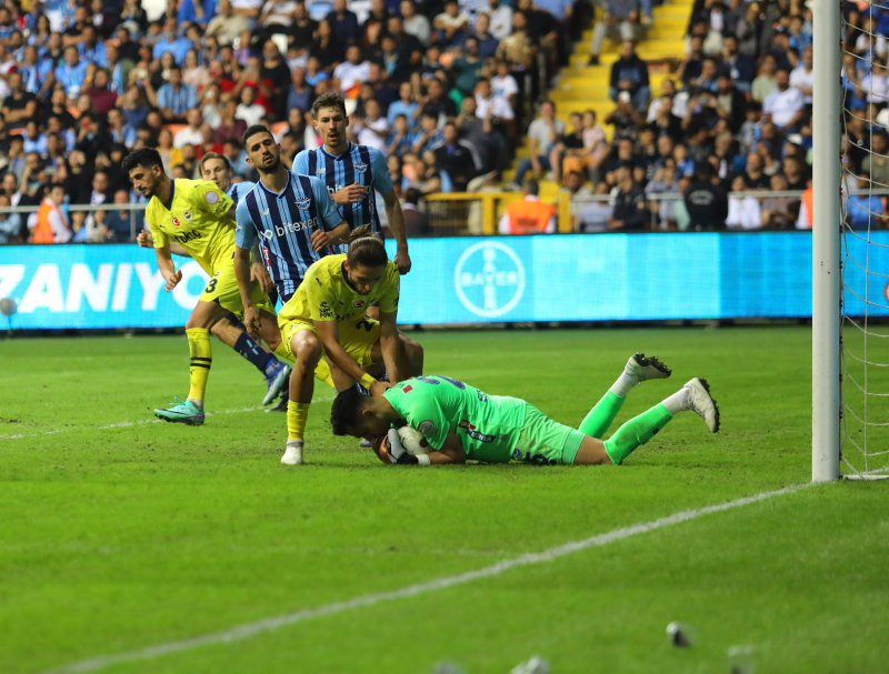 Fenerbahçe’de sorun çözülüyor! Stoper konusunda...
