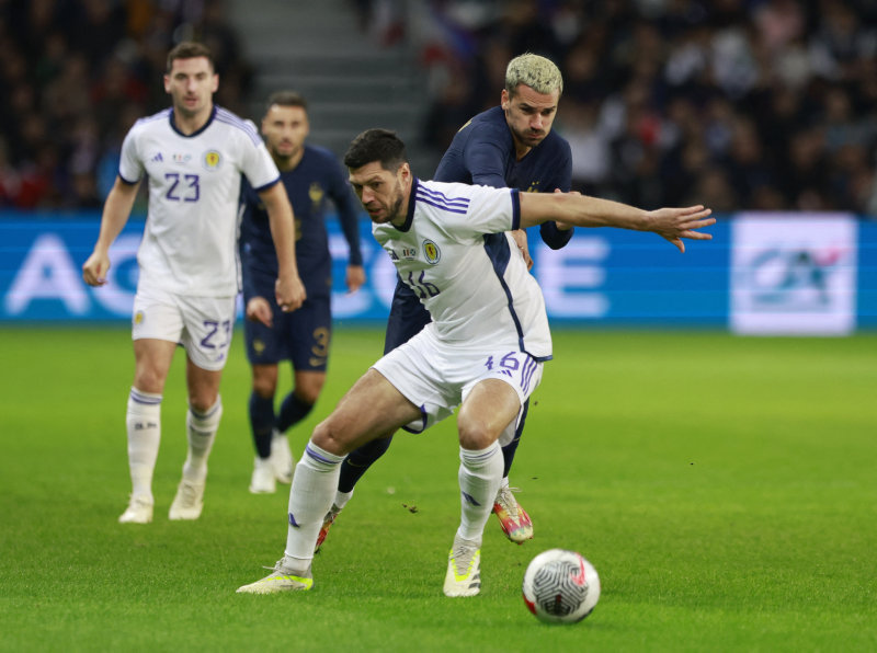 Fenerbahçe’de sorun çözülüyor! Stoper konusunda...
