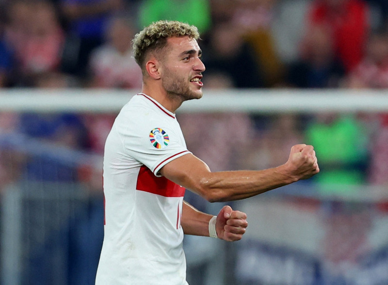 Galatasaray’da dev operasyon! Okan Buruk 5 ismin üstünü çizdi