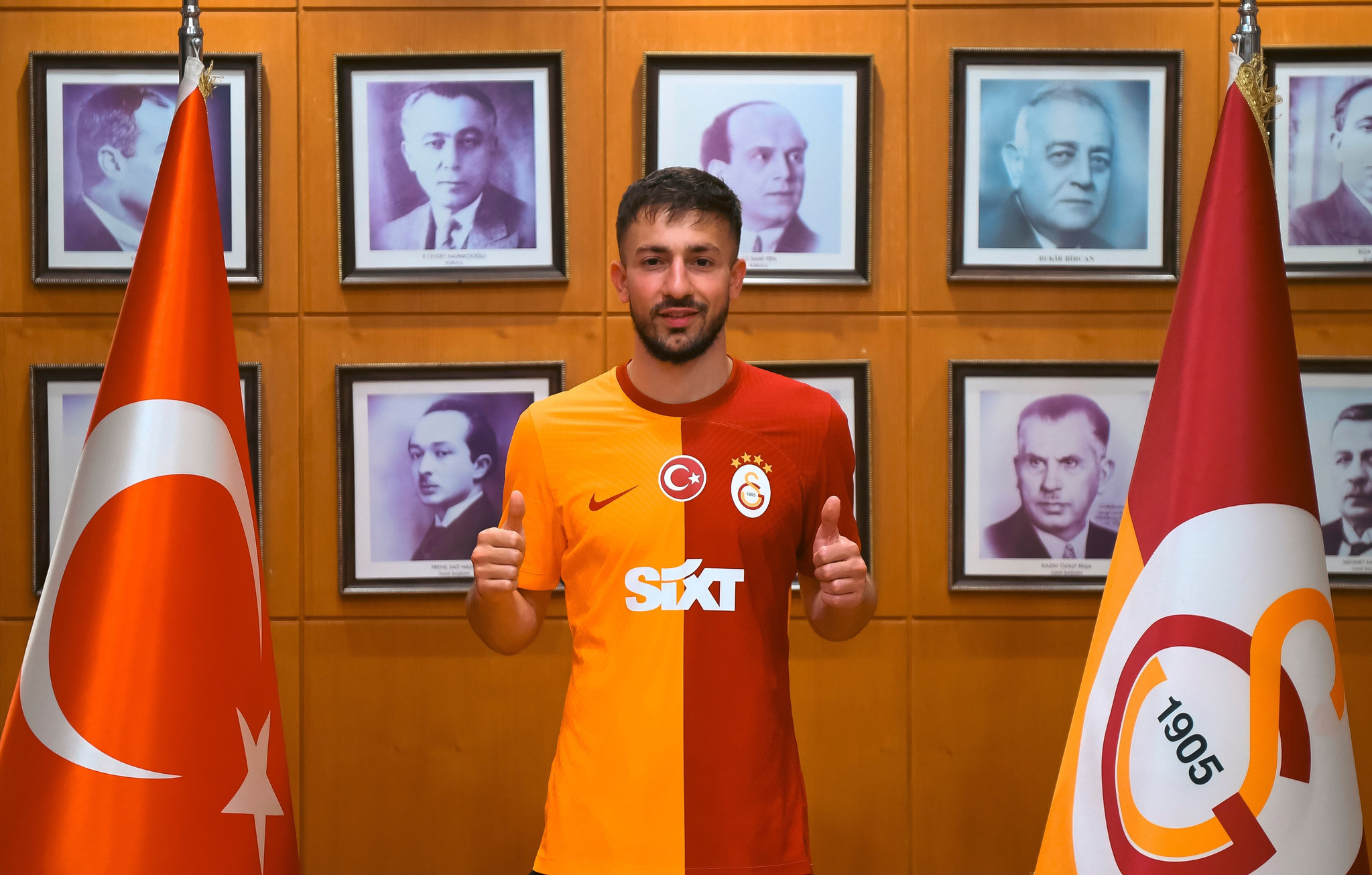 Galatasaray’dan transfer harekatı! Fenerbahçe’nin listesindeydi