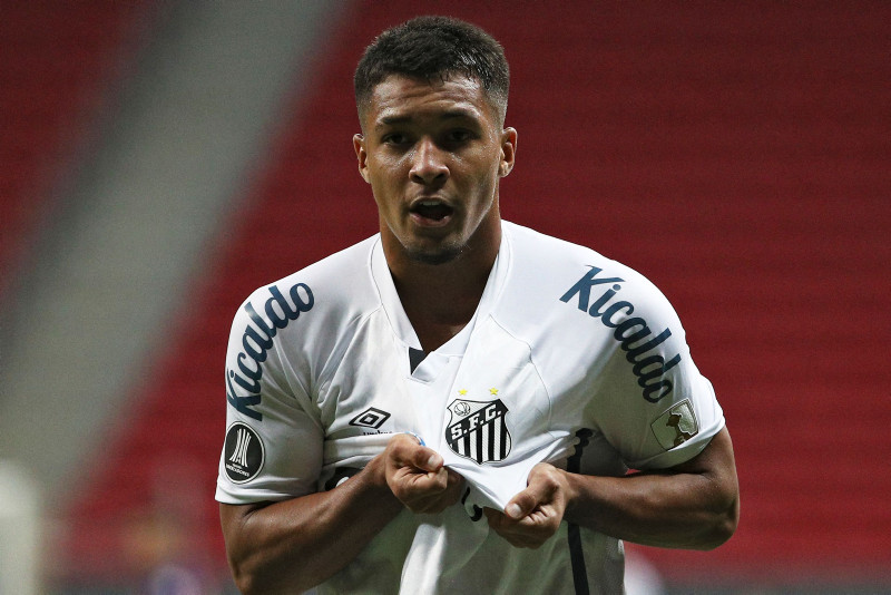 TRANSFER HABERİ - Galatasaray’a 20’lik golcü! Menajeri ile görüşme...