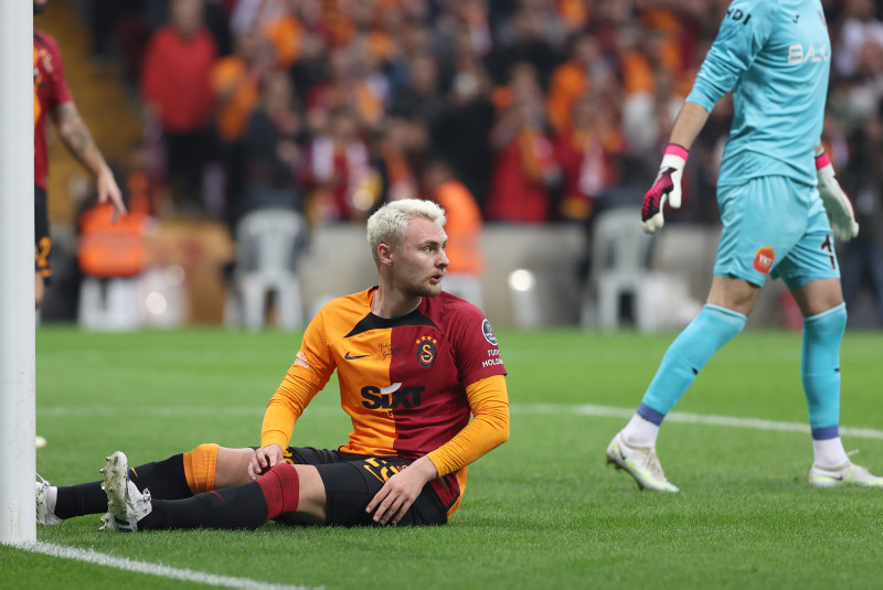 GALATASARAY TRANSFER HABERLERİ: Bunu kimse beklemiyordu! Victor Nelsson’dan flaş hareket