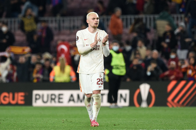GALATASARAY TRANSFER HABERLERİ: Bunu kimse beklemiyordu! Victor Nelsson’dan flaş hareket