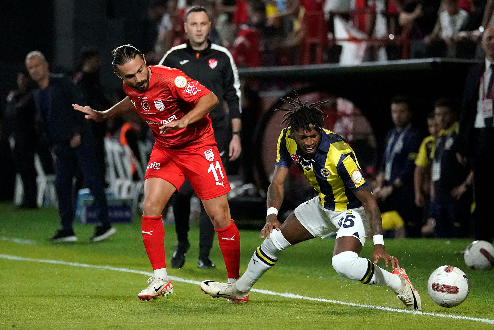 Fenerbahçe’de Fred ve Alexander Djiku gelişmesi! Sahalara dönüş tarihleri belli oldu