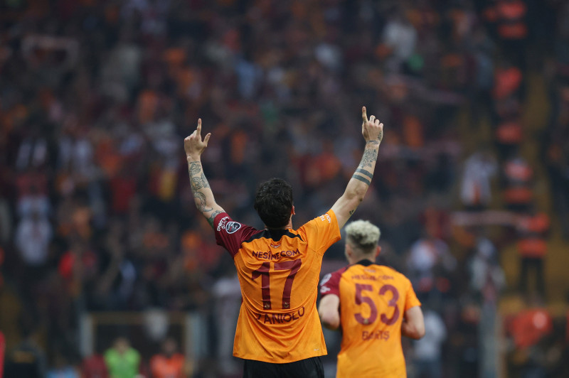 TRANSFER HABERLERİ: Galatasaray’da Nicolo Zaniolo pişmanlığı! Hakim Ziyech ve Tete...