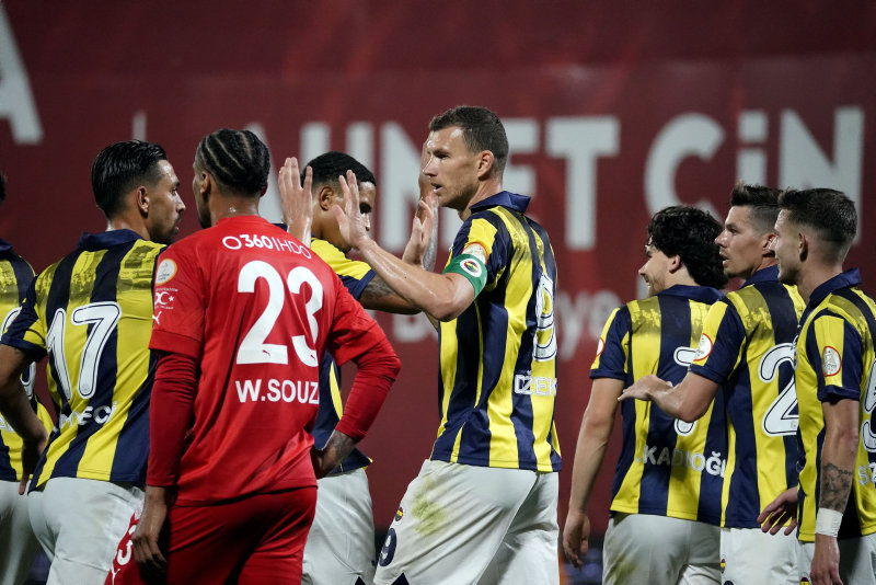 Fenerbahçe’den fesih kararı! O yıldızla yollar ayrılıyor