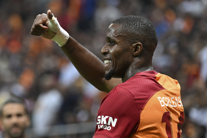 Galatasaray’da Wilfried Zaha’dan derbi sözleri! Fenerbahçe’yi sahasında...