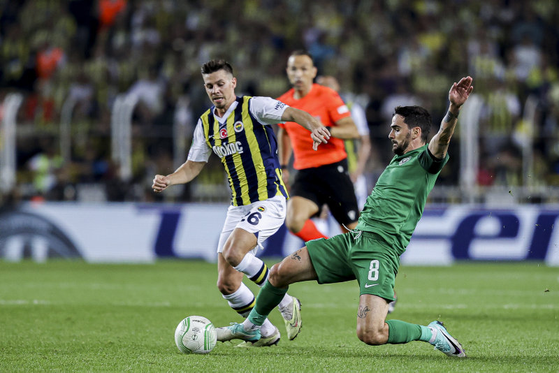 Fenerbahçe’de flaş ayrılık! Eski takımına dönüyor