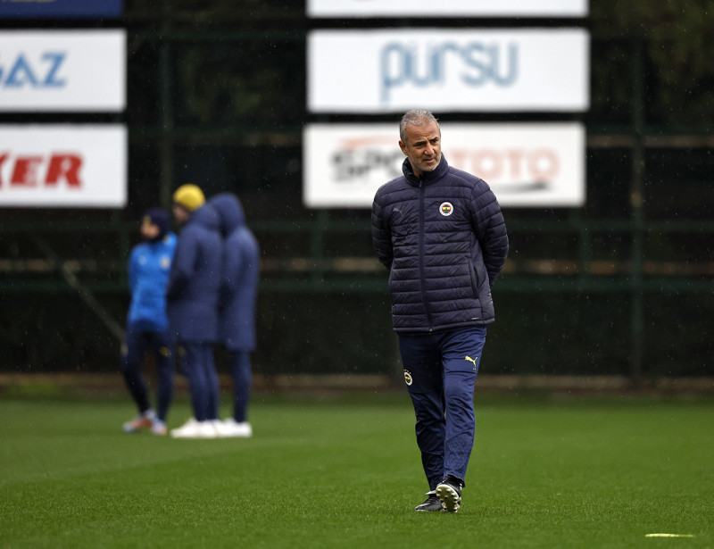 Edin Dzeko’dan Fenerbahçe için transfer görüşmesi! O ismi ikna etti