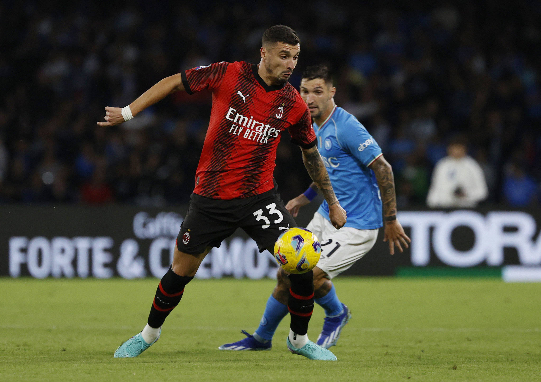 Edin Dzeko’dan Fenerbahçe için transfer görüşmesi! O ismi ikna etti