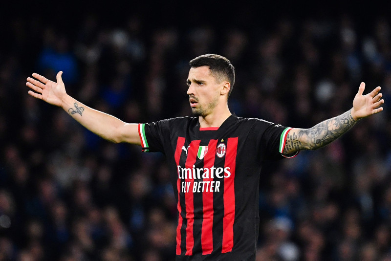 TRANSFER HABERİ | Rade Krunic’ten Fenerbahçe’ye müjde! Menajeriyle görüşme...