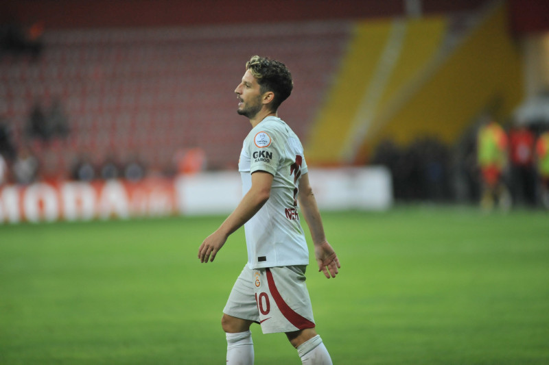 GALATASARAY HABERLERİ - Dries Mertens resmen açıkladı! Emekli olacak mı?