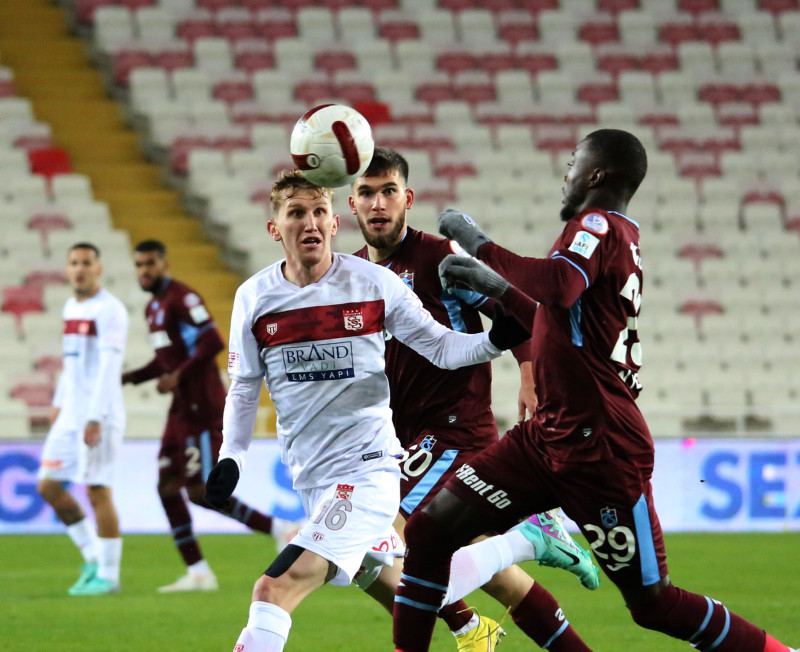 Spor yazarları EMS Yapı Sivasspor - Trabzonspor maçını yorumladı!