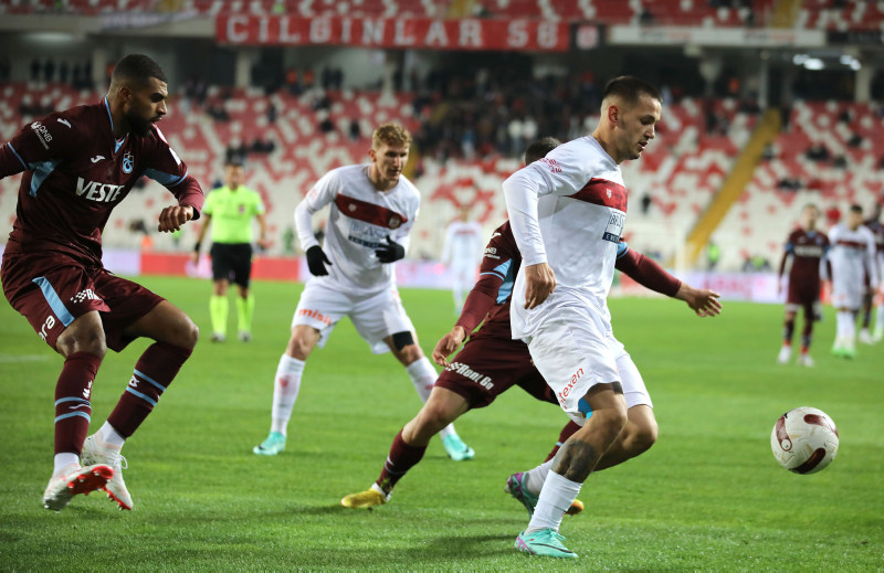 Spor yazarları EMS Yapı Sivasspor - Trabzonspor maçını yorumladı!