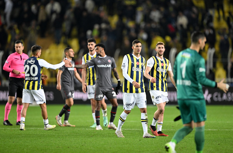 TRANSFER HABERİ: Fenerbahçe istiyordu Tottenham devreye girdi! Bunu kimse beklemiyordu