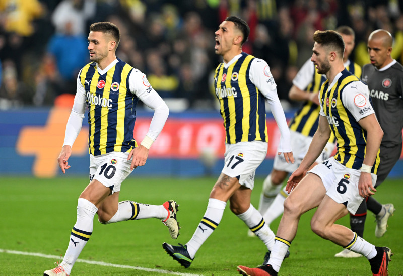 TRANSFER HABERİ: Fenerbahçe istiyordu Tottenham devreye girdi! Bunu kimse beklemiyordu