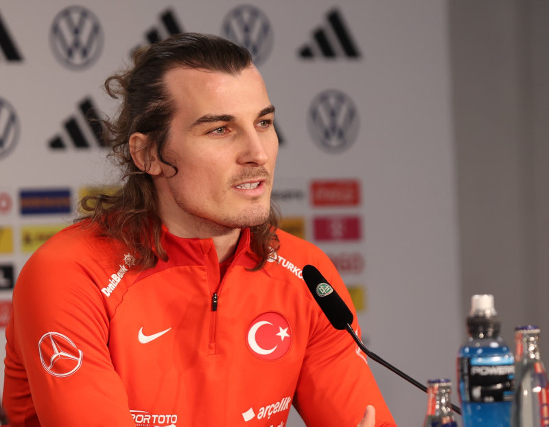 TRANSFER HABERİ: Çağlar Söyüncü’den flaş Fenerbahçe kararı!