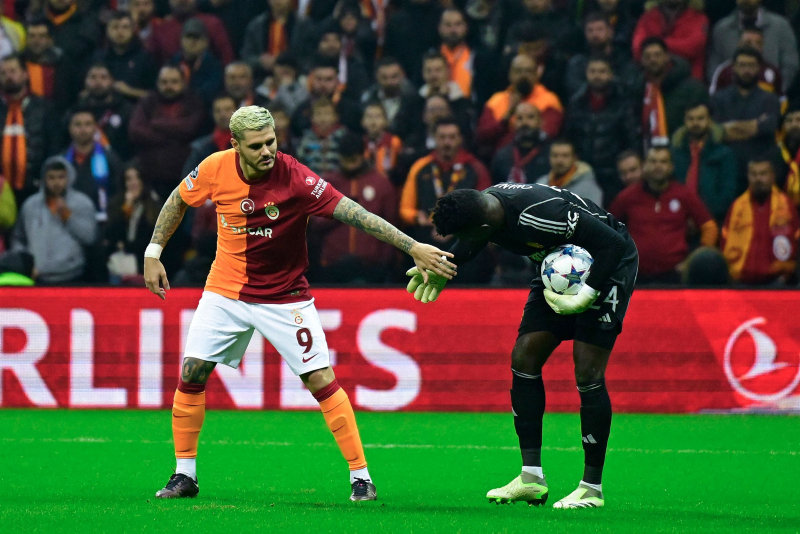 Spor yazarları Galatasaray - Manchester United maçını yorumladı!