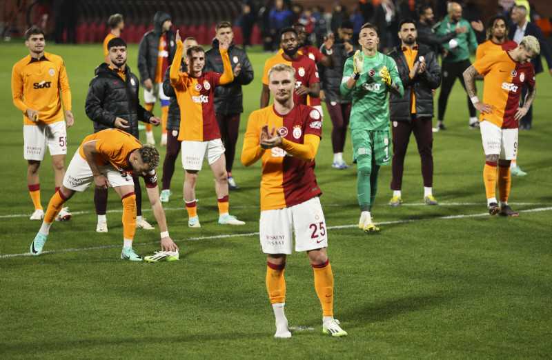 TRANSFER HABERLERİ | Galatasaray’da yıldız isime ayrılık göründü! 10 milyon euro...