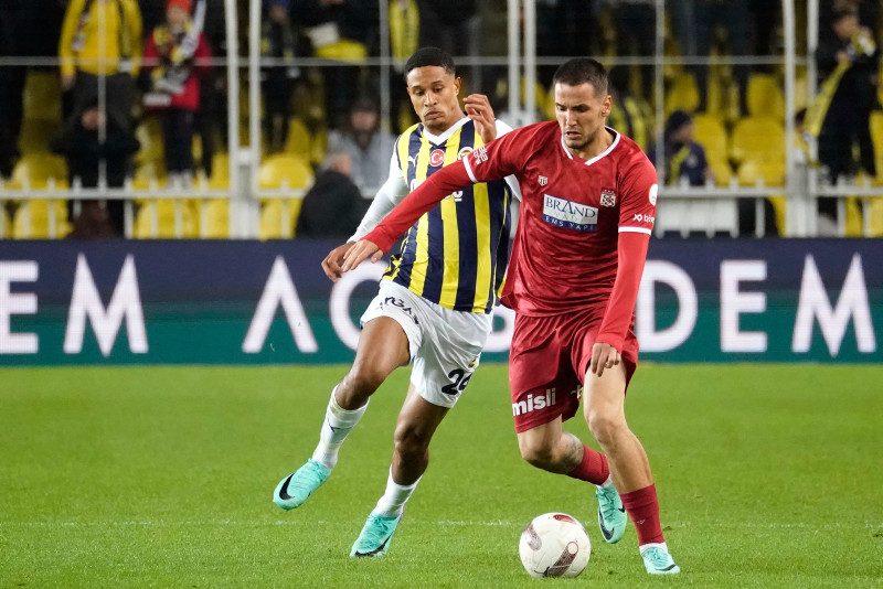 Spor yazarları Fenerbahçe - EMS Yapı Sivasspor maçını yorumladı!