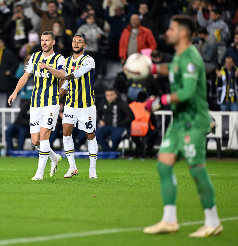 Spor yazarları Fenerbahçe - EMS Yapı Sivasspor maçını yorumladı!