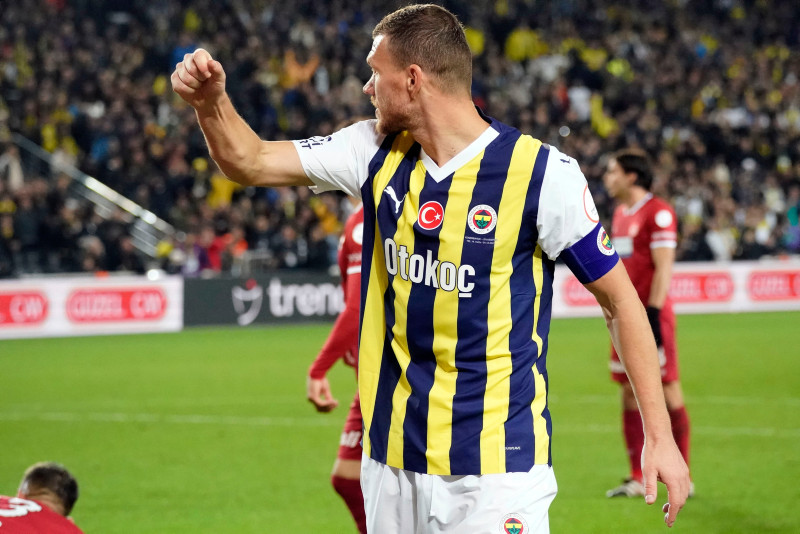 Spor yazarları Fenerbahçe - EMS Yapı Sivasspor maçını yorumladı!