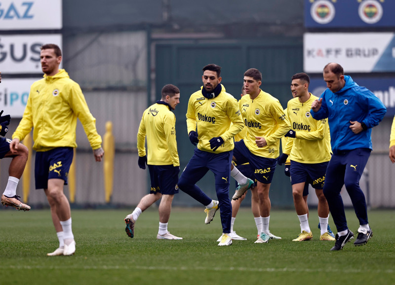 Fenerbahçe’den flaş hamle! 1 ayrılık 2 transfer