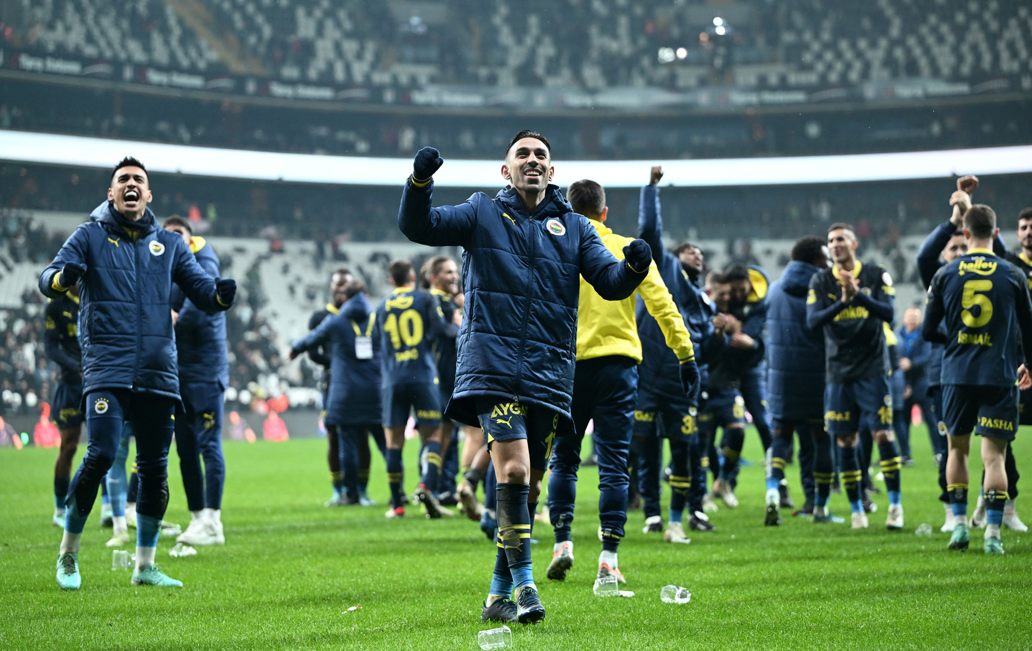 Fenerbahçe’ye transfer müjdesi! Sezon sonunda...
