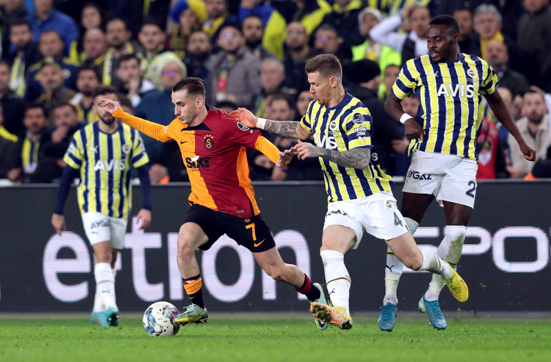 Fenerbahçe - Galatasaray derbisini kim yönetecek! İşte öne çıkan 2 isim