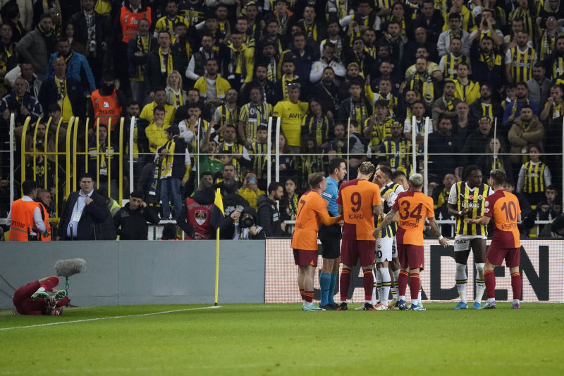 Ömer Üründül Fenerbahçe - Galatasaray derbisi sonrası o ismi eleştirdi! Büyük yanlışlar