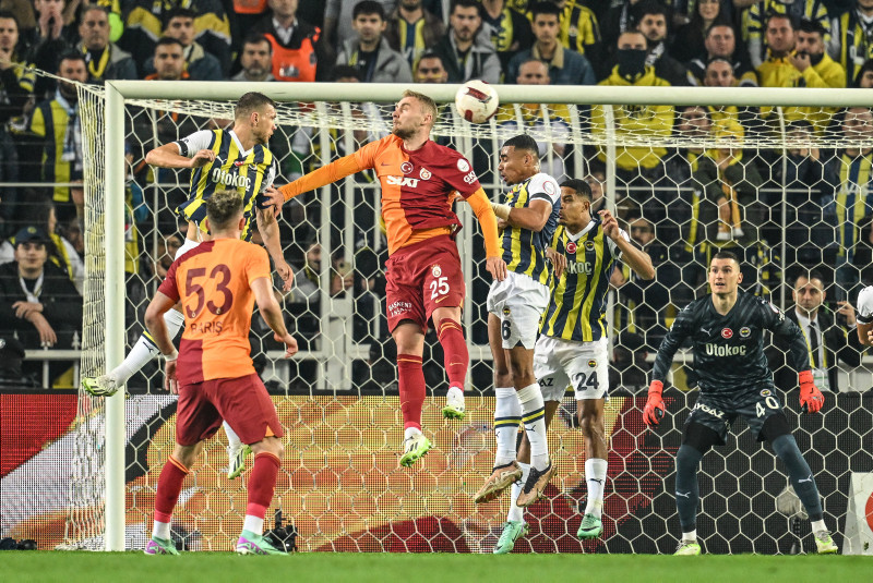 Spor yazarları Fenerbahçe - Galatasaray maçını eleştirdi! Alın başınıza çalın