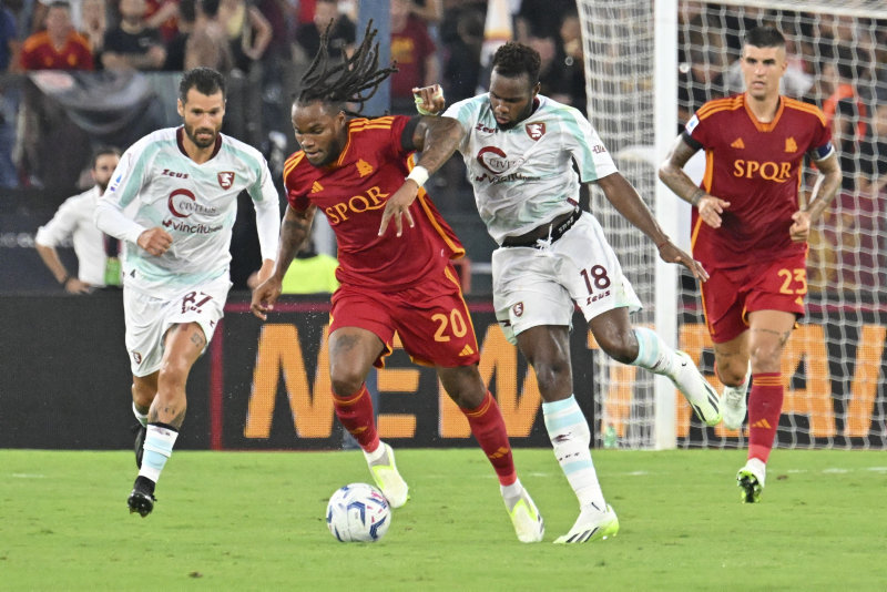Portekizli yıldız Galatasaray’a önerildi! Takımından ayrılacak