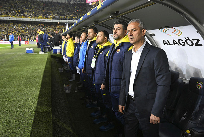 Fenerbahçe’den Stefan Savic için ilk hamle geldi! İşte sarı-lacivertli ekibin teklifi