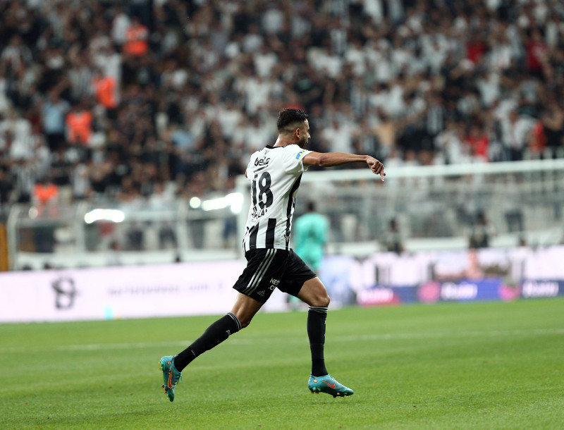 BEŞİKTAŞ HABERİ: Rachid Ghezzal takımdan ayrılacak mı? İşte son durumu