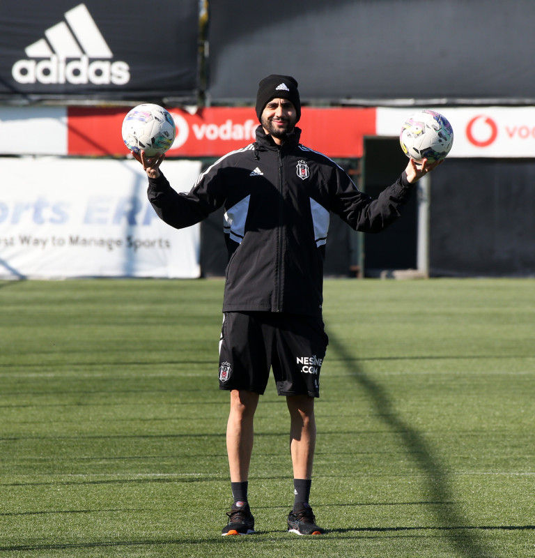 BEŞİKTAŞ HABERİ: Rachid Ghezzal takımdan ayrılacak mı? İşte son durumu