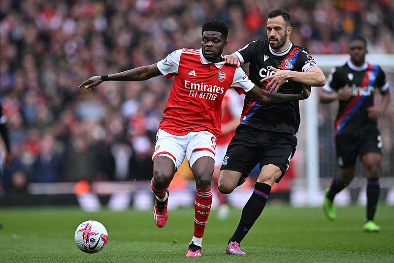 Galatasaray’a transfer müjdesi! Mikel Arteta ve Thomas Partey...