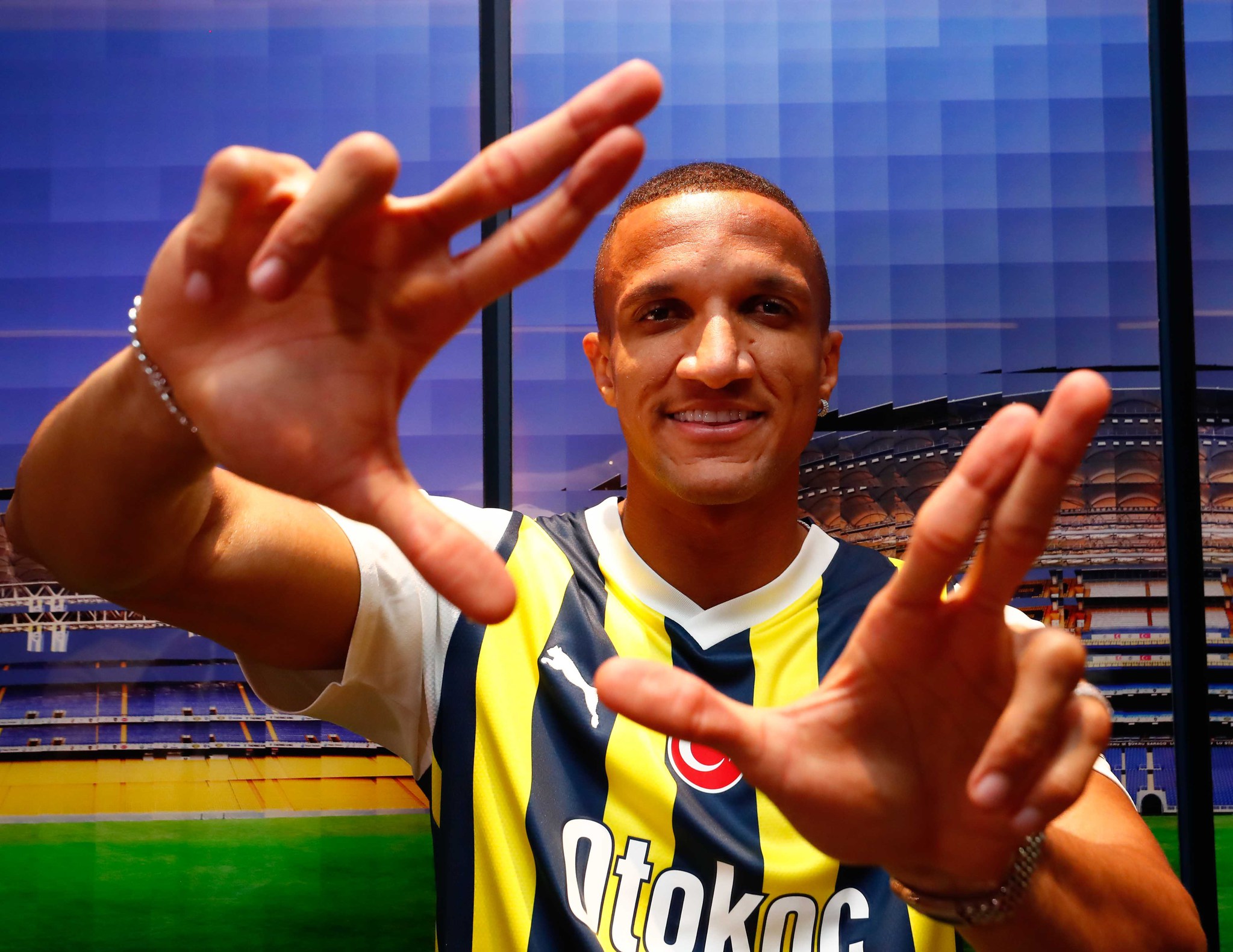 Fenerbahçe’ye Becao müjdesi! Resmen açıklandı