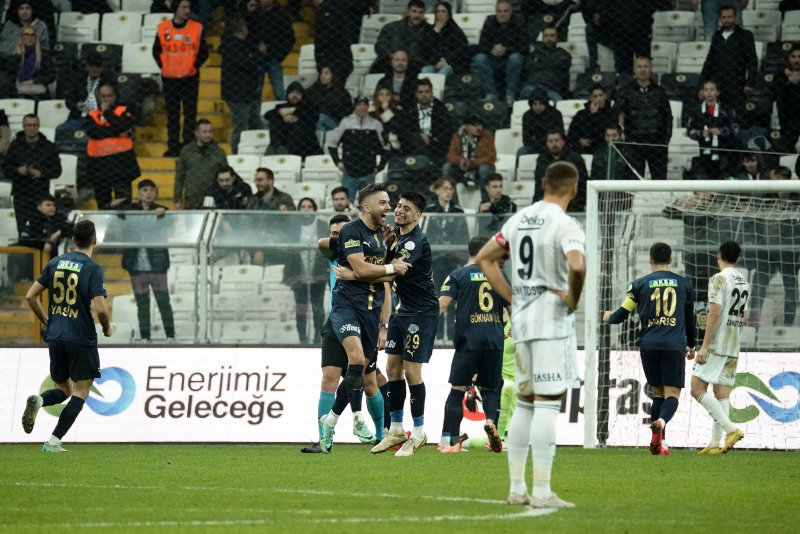 Ömer Üründül Beşiktaş - Kasımpaşa maçı sonrası yıldız isimleri eleştirdi! Büyük düşüş içinde