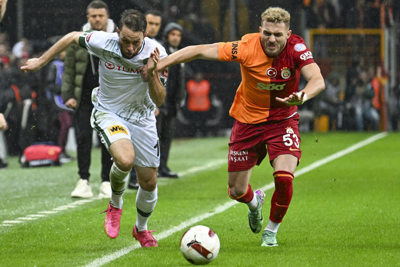 Ahmet Çakar’dan Galatasaray-Konyaspor maçı yorumu! Faul var mı?