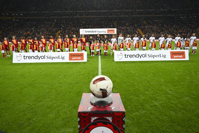 Forvette kim oynayacak? İşte Galatasaray’ın Sivasspor maçı muhtemel 11’i