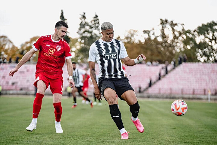 TRANSFER HABERİ - Fenerbahçe Saldanha için teklif yapmıştı! Partizan’dan yanıt geldi