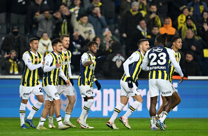 Premier Lig’den Fenerbahçe’ye çifte kanca! 2 yıldızı istiyorlar