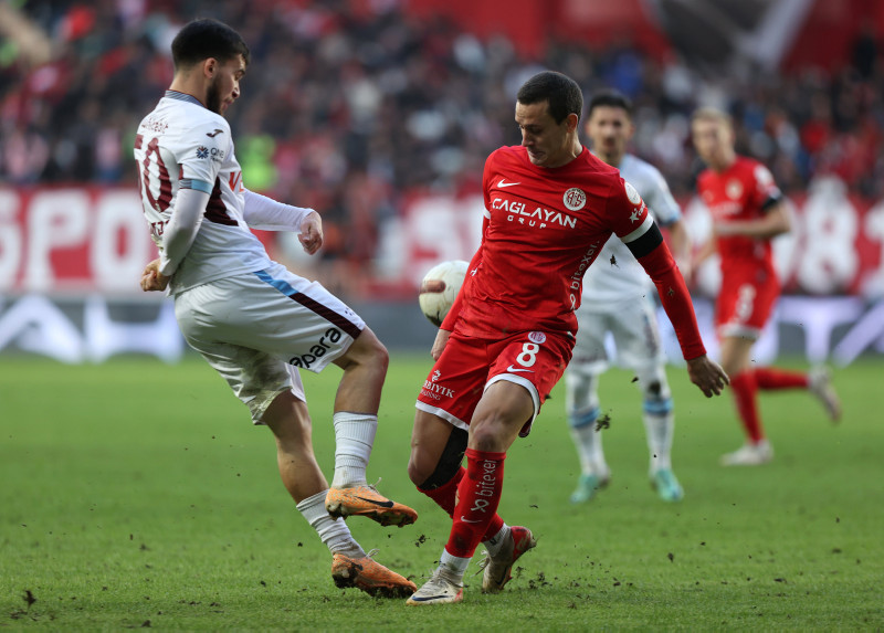 Spor yazarları Antalyaspor - Trabzonspor maçını değerlendirdi