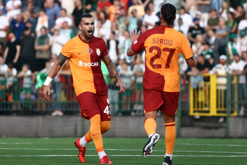 GALATASARAY TRANSFER HABERi: Rekor bonservisle gidecek! Abdülkerim Bardakcı İtalyan devini peşine taktı