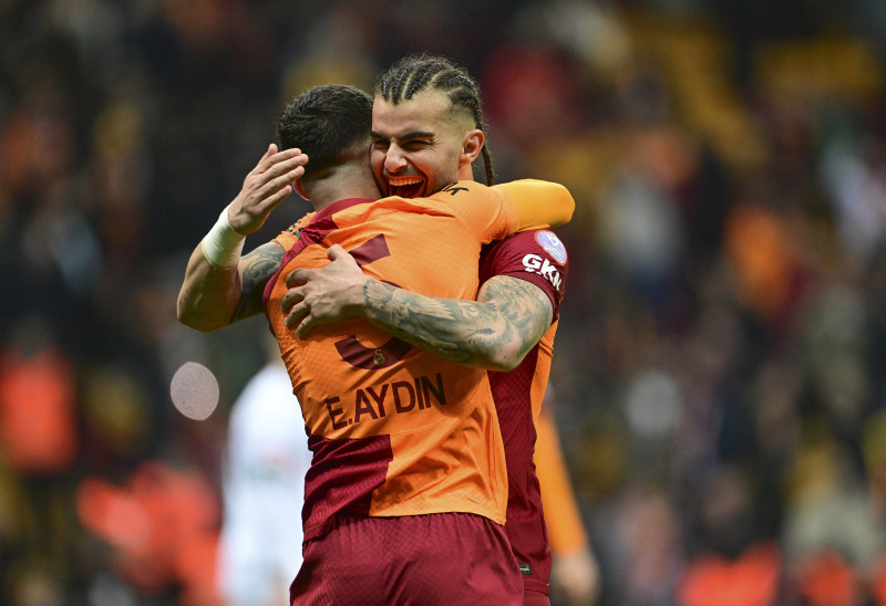 GALATASARAY TRANSFER HABERi: Rekor bonservisle gidecek! Abdülkerim Bardakcı İtalyan devini peşine taktı