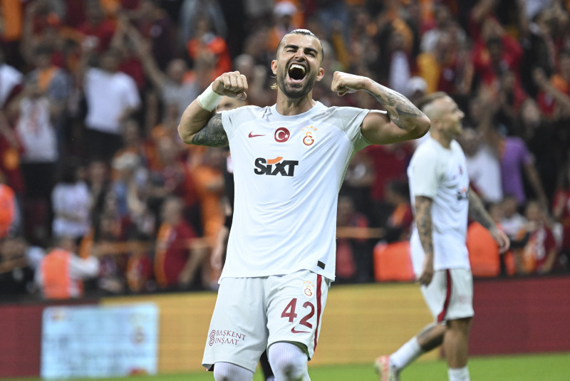 GALATASARAY TRANSFER HABERi: Rekor bonservisle gidecek! Abdülkerim Bardakcı İtalyan devini peşine taktı