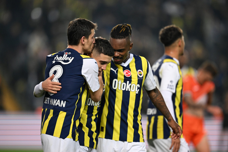 Fenerbahçe’de Fred’e sürpriz transfer teklifi!