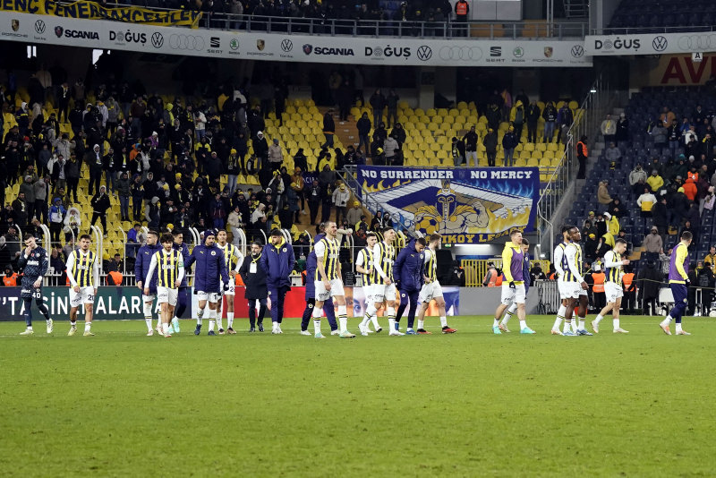 FENERBAHÇE HABERLERİ - İsmail Kartal’dan yıldız isme özel görev! Fred’in yokluğunda...
